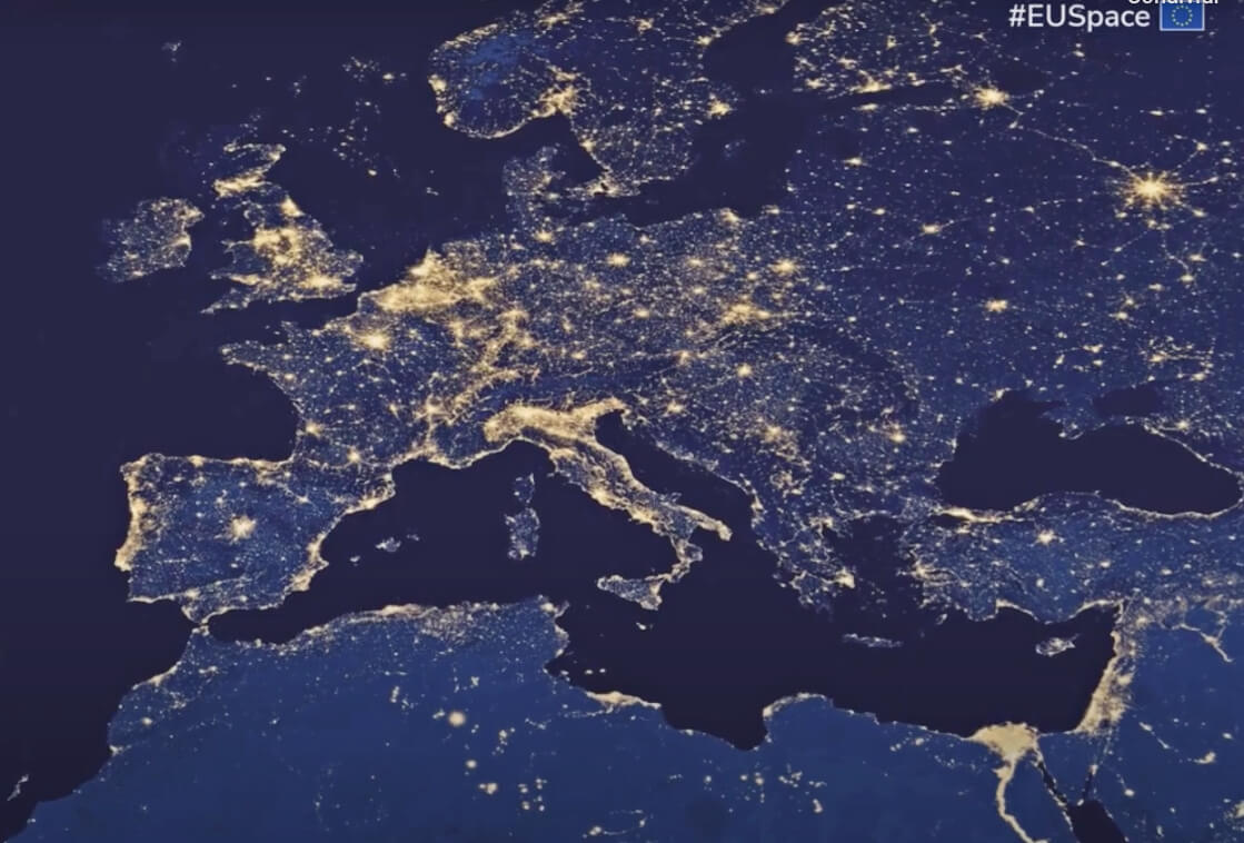europa-italia dallo spazio